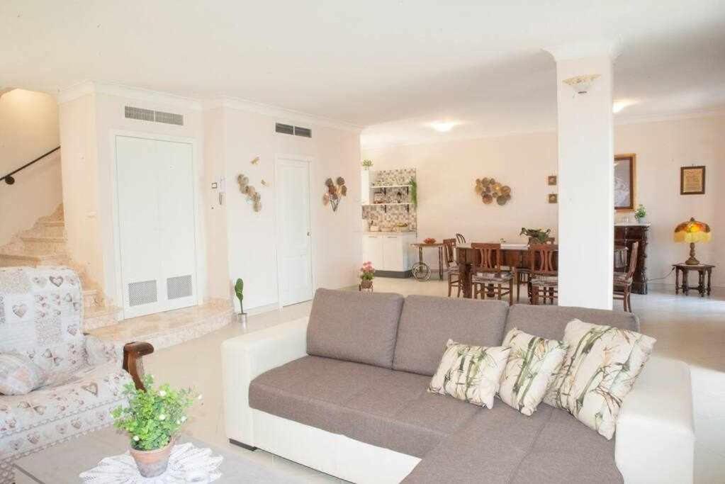 Villa Il Sogno Di Zia Ada ماسّا لوبْرينسِ المظهر الخارجي الصورة